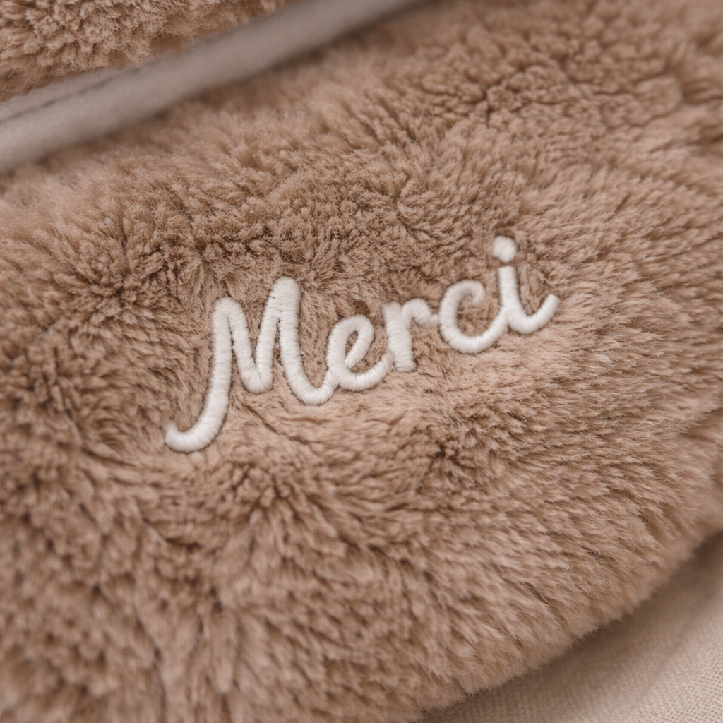 Broderie (20 caractères max.)
